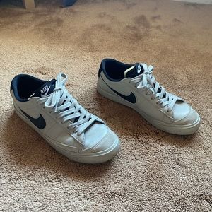 Nike Blazer Low ‘77 Green Mens Size 9